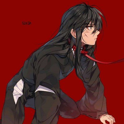市民排队取水：只要活着就一直来